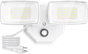32W 3200LM Dusk to Dawn Outdoor Lighting,6500K Dual Heads Plug in Flood Light,White Outdoor Lighting,IP66 Waterproof