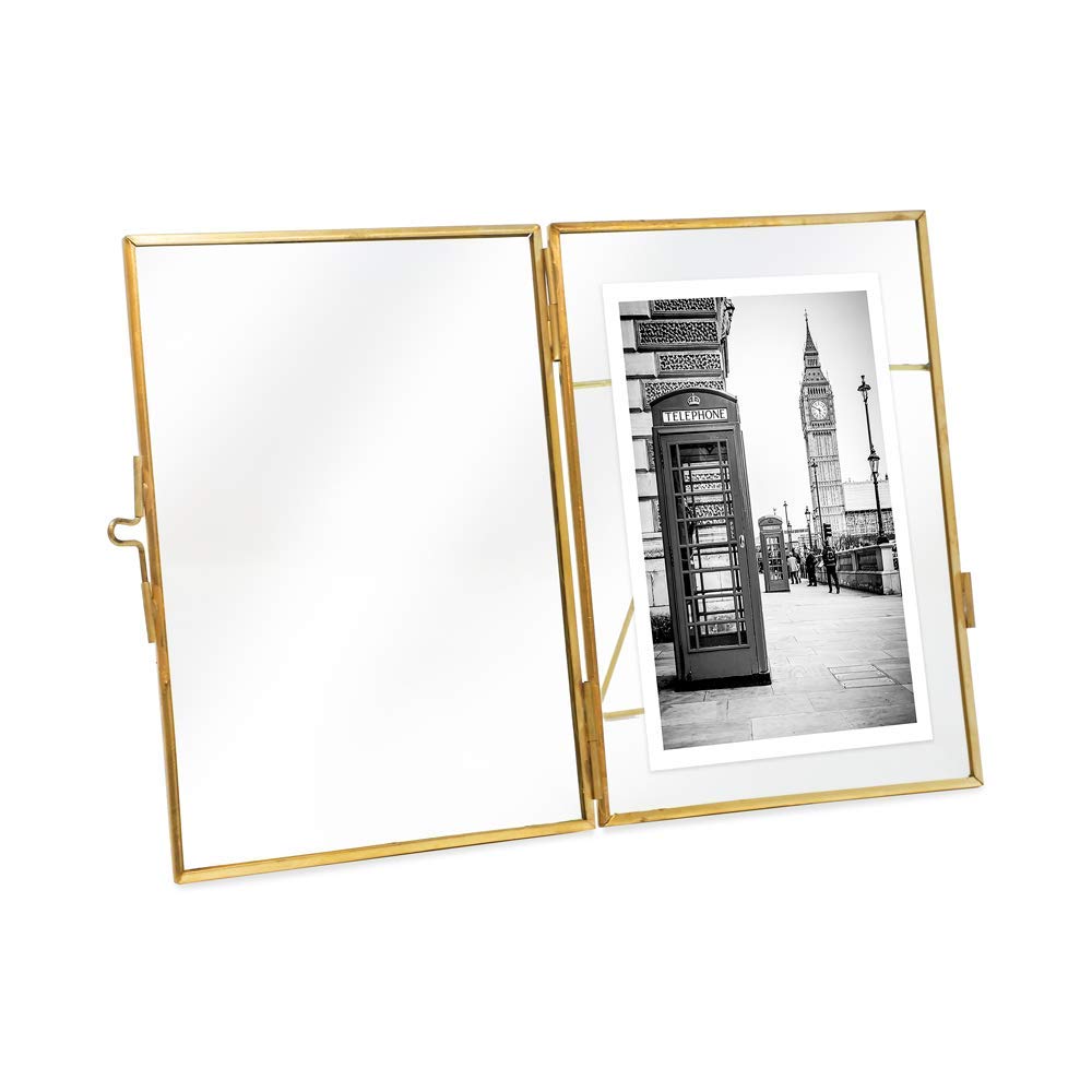 Jacobs 4x6 Gold Vertical Metal Floating Photo Frame, Locket Closure