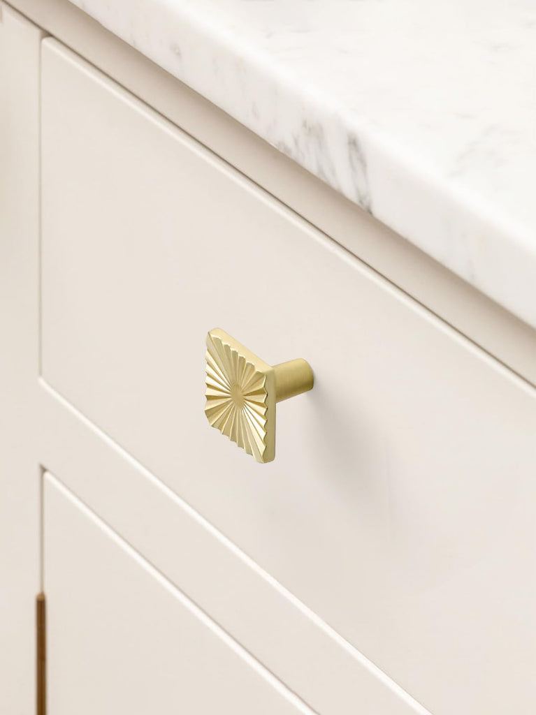 2 Pack Gold Cabinet Knobs Square Brushed Brass Drawer Pulls Bathroom Dresser Handles Hardware Zinc Alloy
