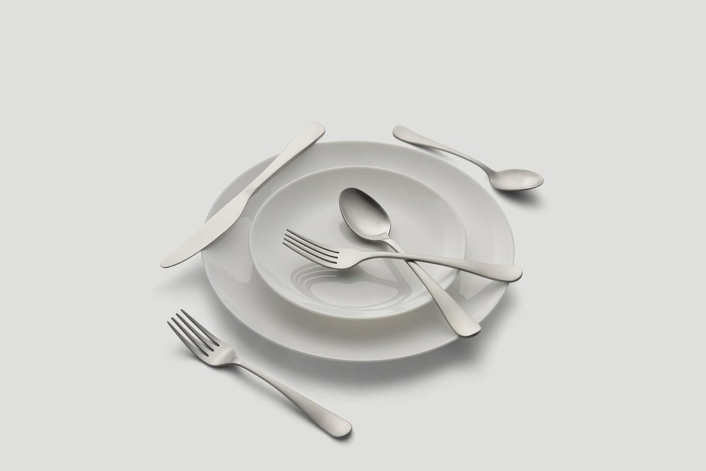 Silversmiths Rhiannon Satin 20-Piece Flatware Set, Service for Four, silver