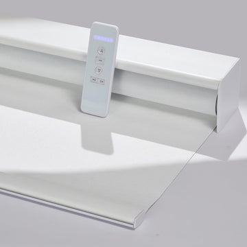 Motorized Smart Blind for Windows with Remote Control, Automatic Blackout Roller Shades Child Safety Rechargeable