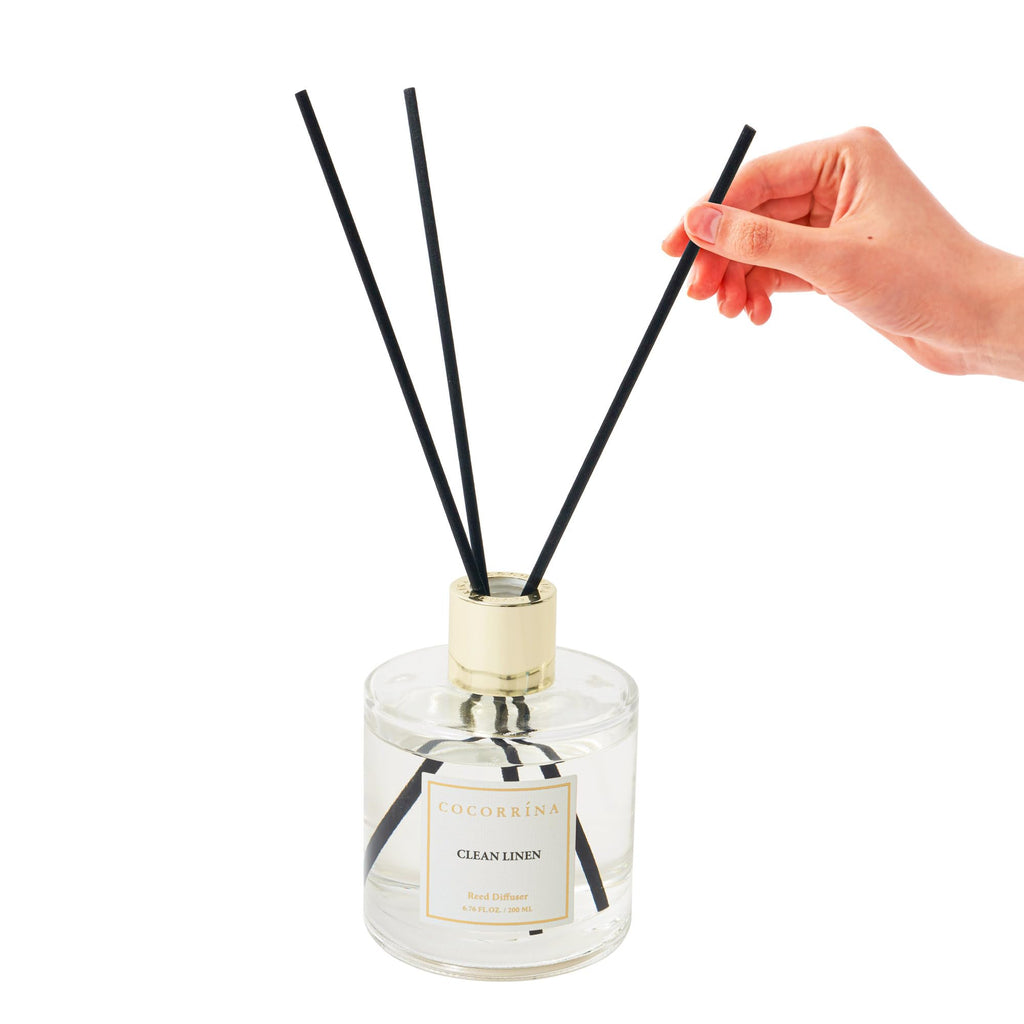 Flower Reed Diffuser - Clean Linen 6.7oz Scented Diffuser with Sticks Home Fragrance Essential Oil Shelf Decor