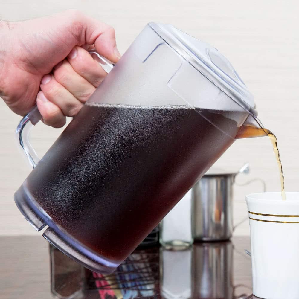 G.E.T. P-3064-1-CL-EC BPA-Free Textured Scratch-Resistant Plastic Pitcher with Lid, 2 Quart (64 Ounce), Clear