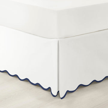 Coastal Chic Scalloped Edge Linen-Textured Bed Skirt Single, King Navy & White - White Bed Skirt King Size - Coastal