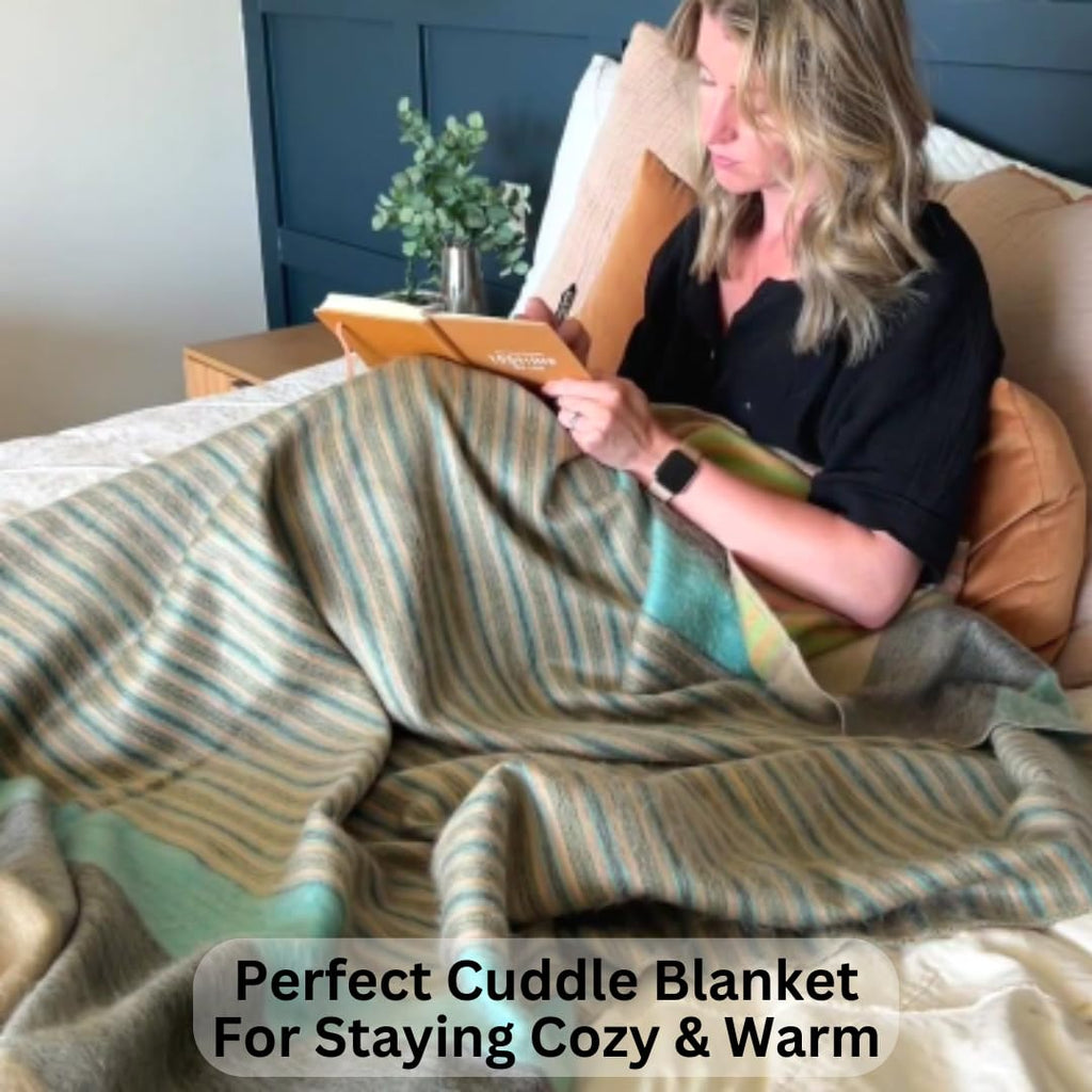 Alpaca Wool Throw Blanket | Super Soft, Lightweight, Breathable and Hypoallergenic | Non-Itchy or Scratchy (Green
