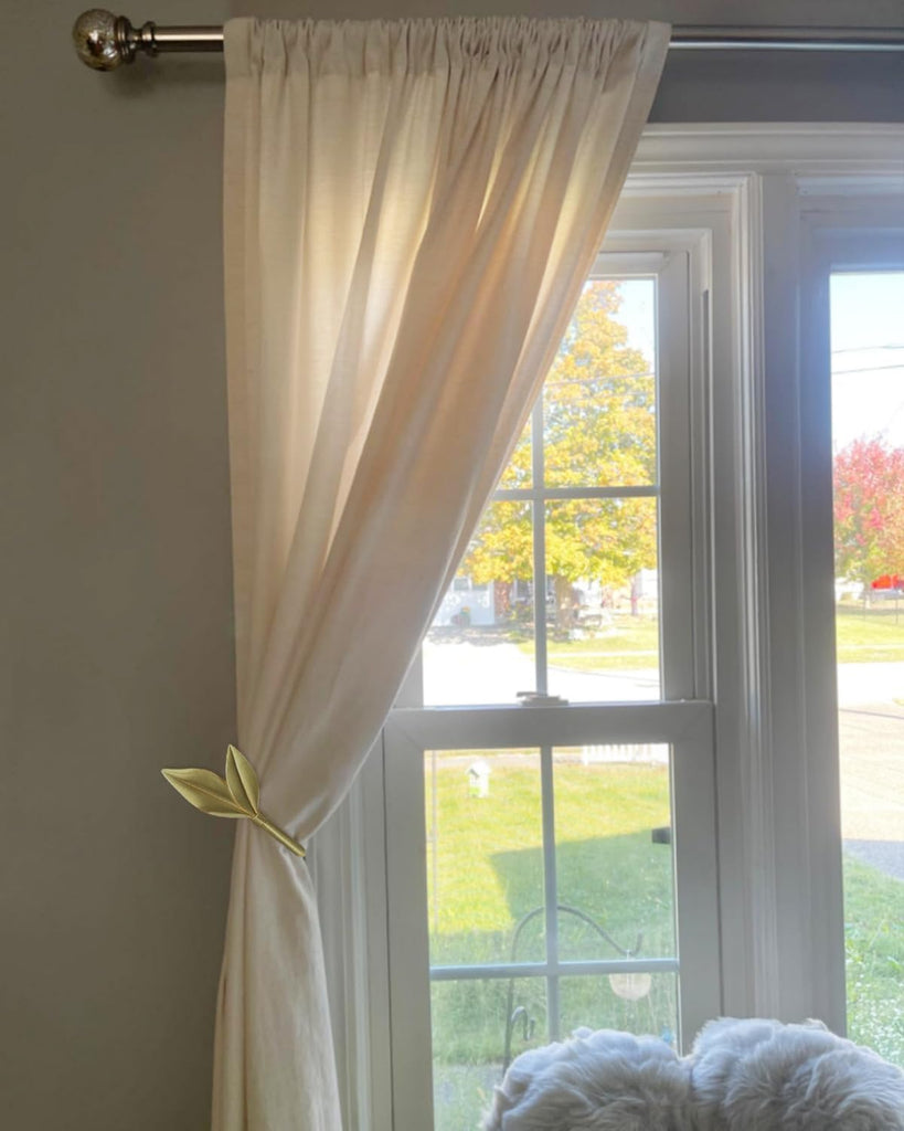 Gold Curtain Holdbacks 2 Pack, Metal Olive Leaf Curtain Tiebacks Wall Mounted, Curtain Holders for Wall, Curtain Pull