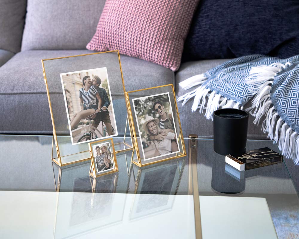 Jacobs 5x7 Gold Horizontal Floating Photo Frame ClaspLock