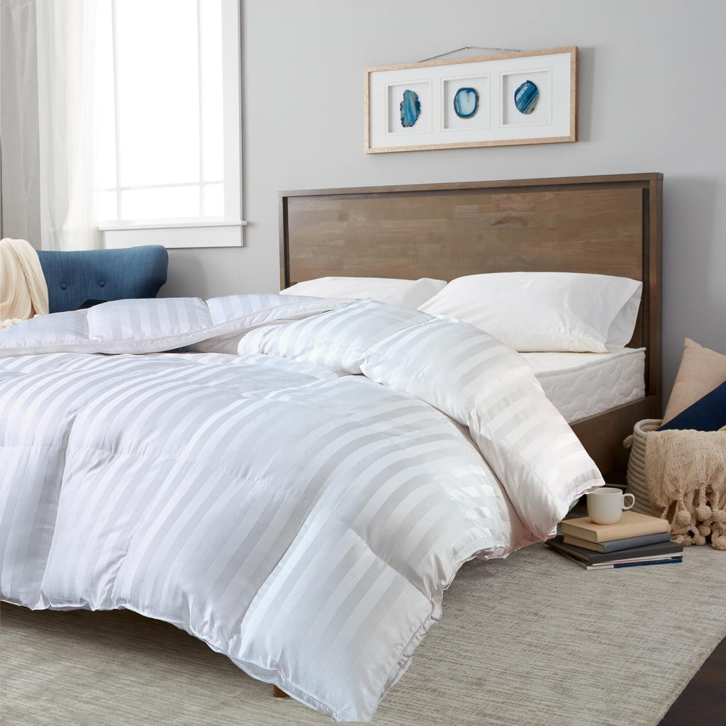 500 Thread Count Cotton Damask Duraloft Down Alternative Comforter - Twin