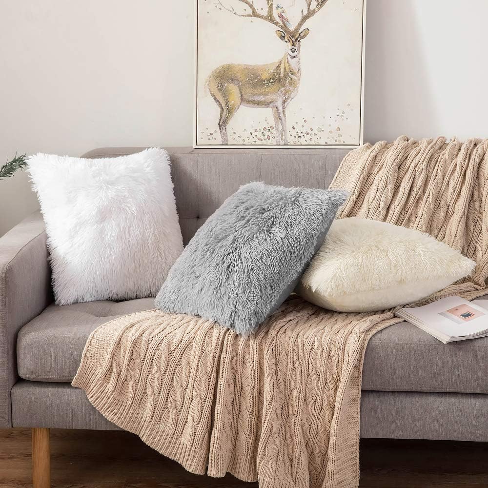Pack of 2 White Throw Pillow Covers Luxury Fluffy Pillows Faux Fur Decorative Pillows Plush Cushion Case Fuzzy