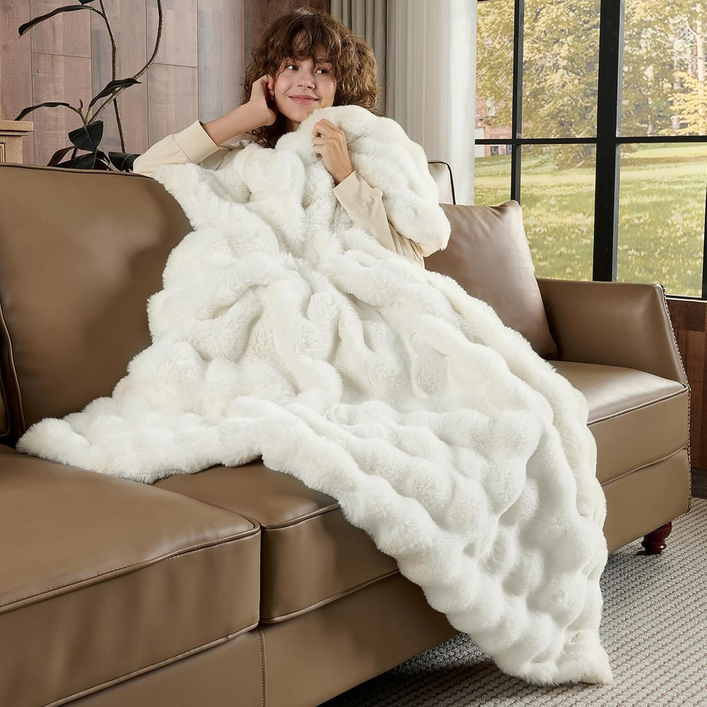 Faux Fur Throw Blanket Cream White - Big Bubble Rabbit Fluff Blanket, Small Fluffy Fuzzy Cozy Blanket, Thick Furry