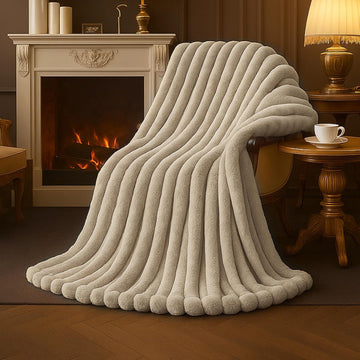 Faux Fur Throw Blanket, Cozy Fuzzy Fluffy Fur Luxurious Soft Striped Plush Gift Blankets for Family Sofa Chair