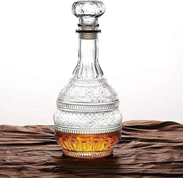 Liquor Decanter, Glass Spirits Decanter with Airtight Stopper, Whiskey Vodka Bourbon Decanter Bottle for Gift, Home