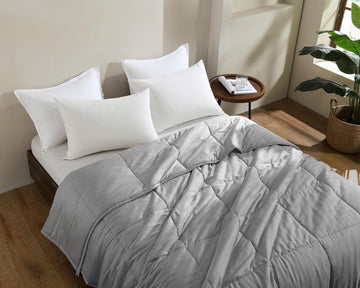 Lightweight Bamboo Viscose Quilt - Queen Cooling Blanket, 100% Rayon from Bamboo Shell with 200g Polyester Fill