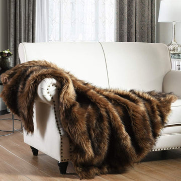 Luxury Plush Faux Fur Throw Blanket, Long Pile Brown with Black Tipped Blanket, Super Warm, Fuzzy, Elegant, Fluffy