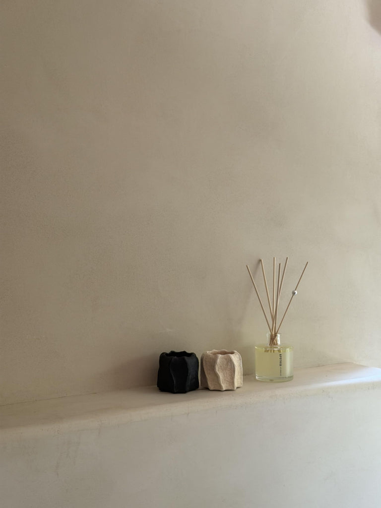 IF Mini Aromatic Diffuser| Modern White Floral & Citrus | Up to 6 Months | 2 oz | 55 ml | Small Batches for Luxury