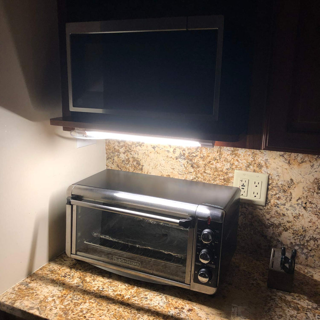18 in. LED Under Cabinet Light, 900 Lumens Warm White