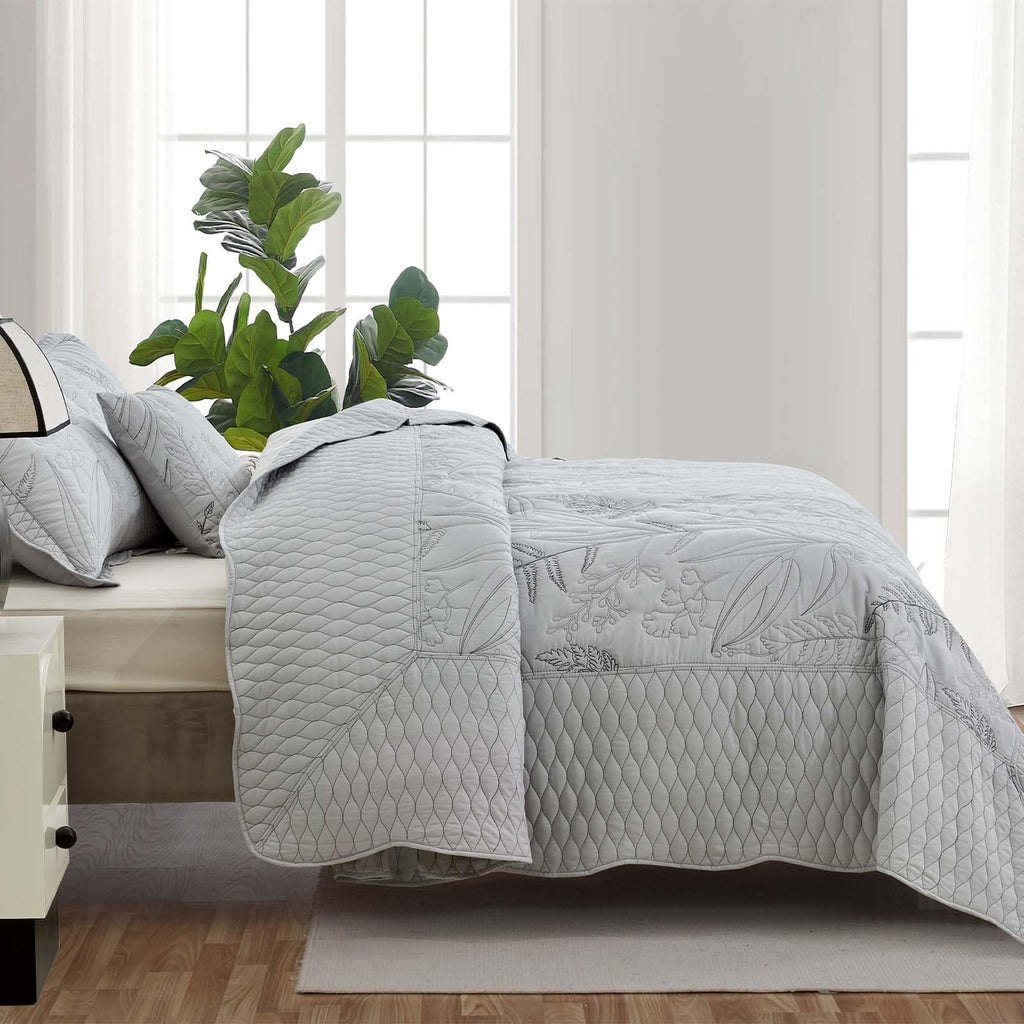 Bedspread oversized Queen 102x118, Beautiful Leaf Stitching, 5 PCGrey