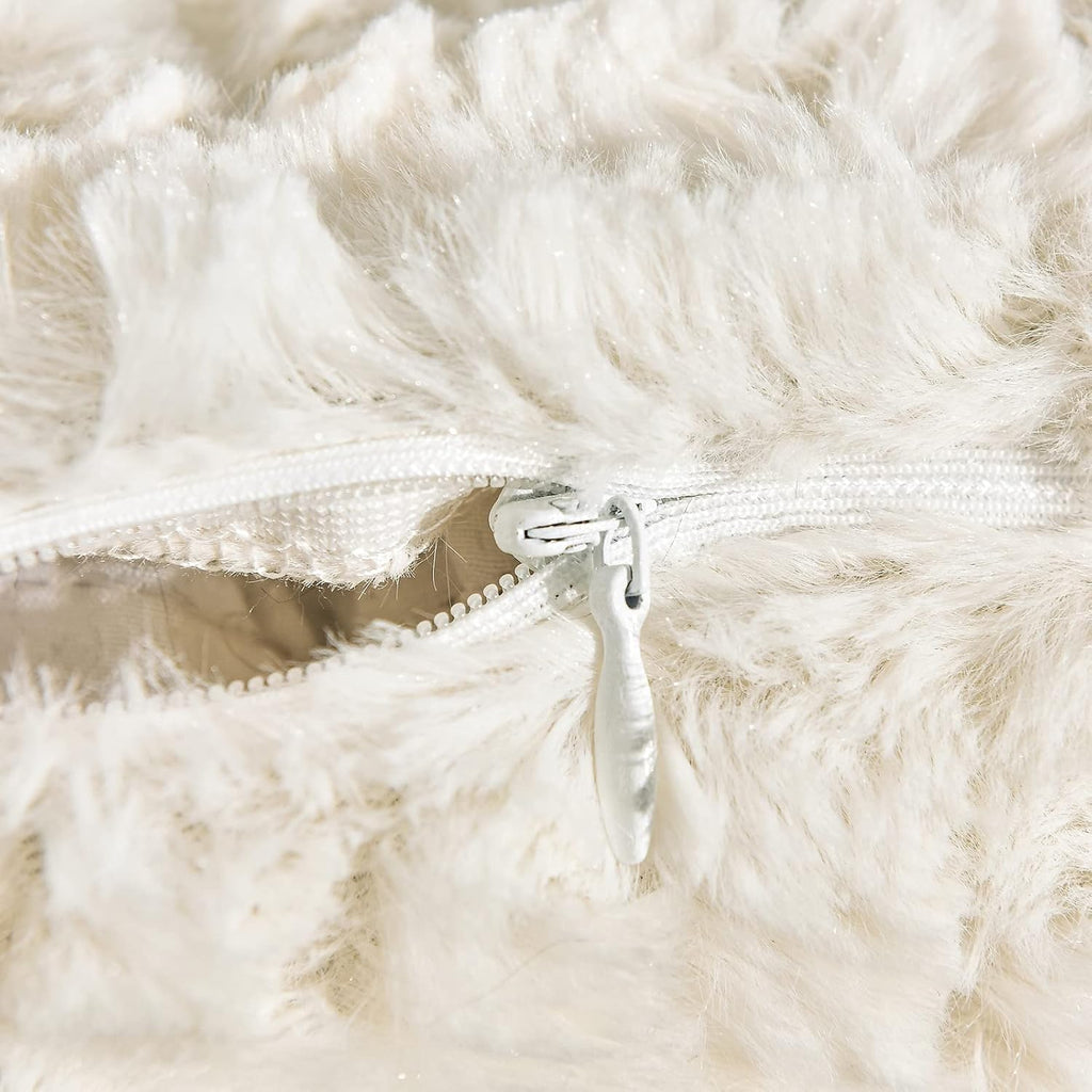 Luxury Faux Fur Throw Pillow Covers-18 x18,Set of 2-Boho Furry Fuzzy Fluffy Cozy Pillow Cases,18"x18")