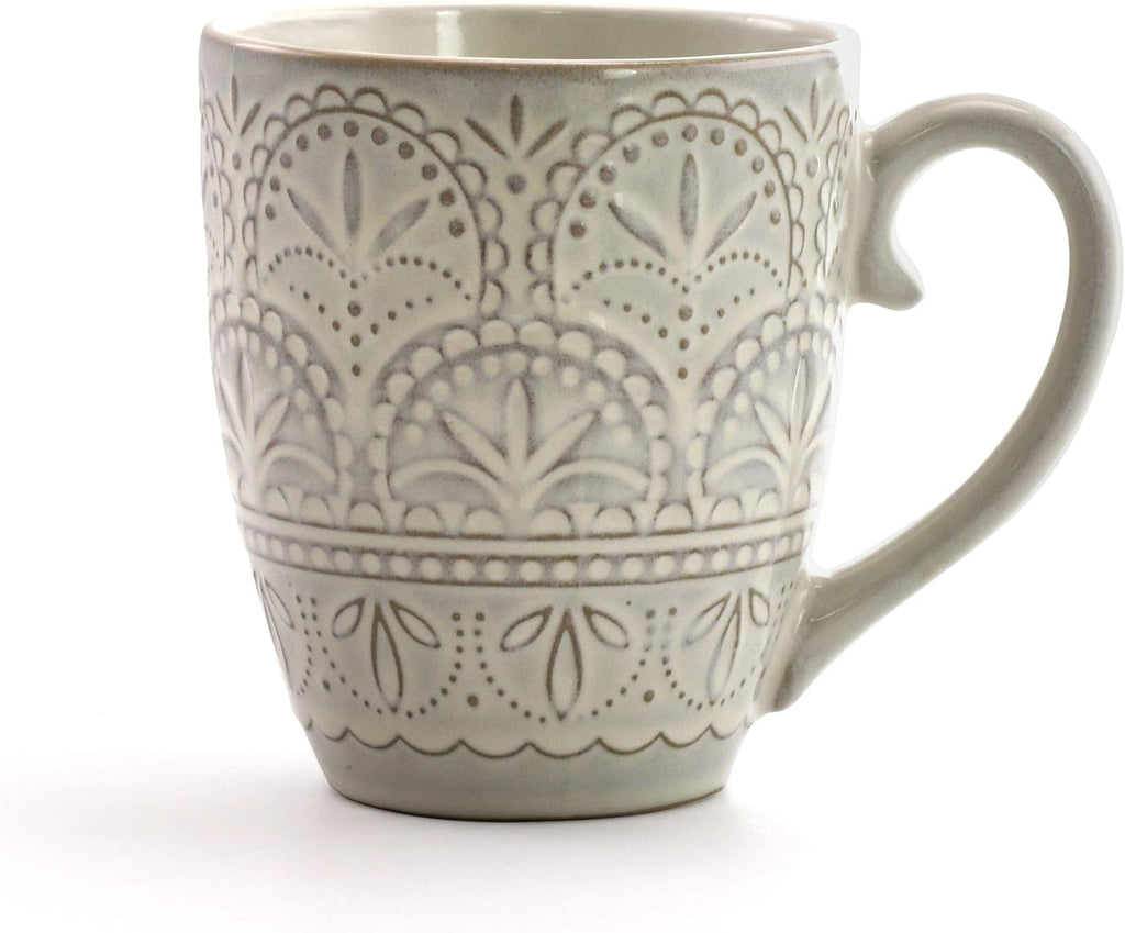 White Lace 16 Piece Round Scallop Stoneware Dinnerware Set in White