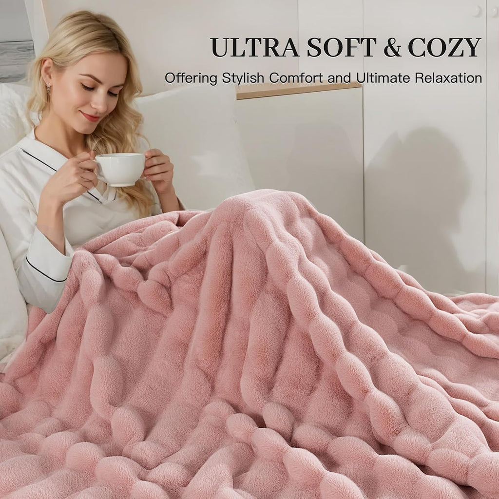 Faux Fur Throw Blanket Pink, Luxury Soft Decorative Cozy Plush Long Shaggy Fluffy Blanket, Reversible Puffy Thick