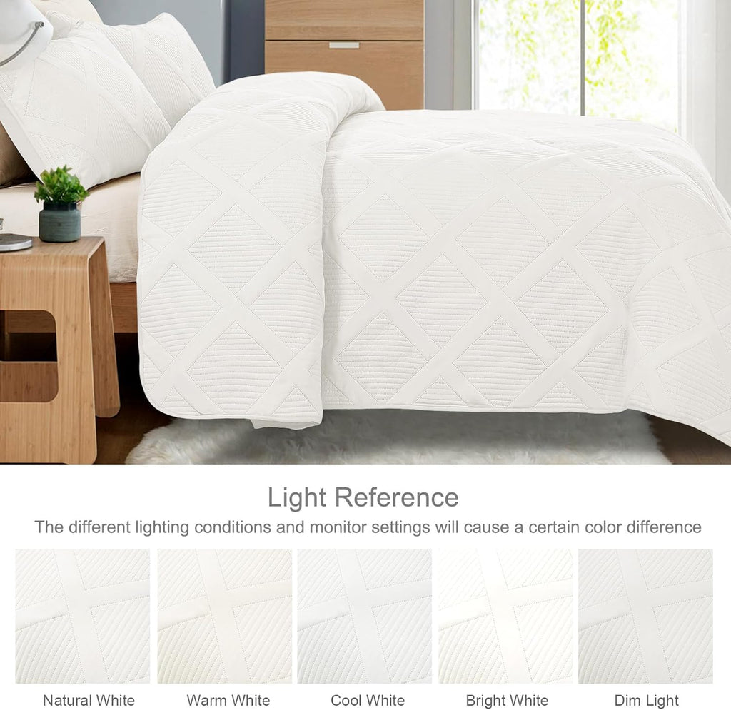 Quilts - White Quilt Set Bedspread with 2 Pillow Shams, Modern Bedding Set with Striped Pattern, Soft