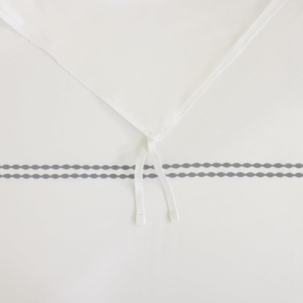 White Duvet Cover Luxury Hotel Quality Bedding Set 100% Cotton Embroidered Duvet Covers with 2 Pillow Shams
