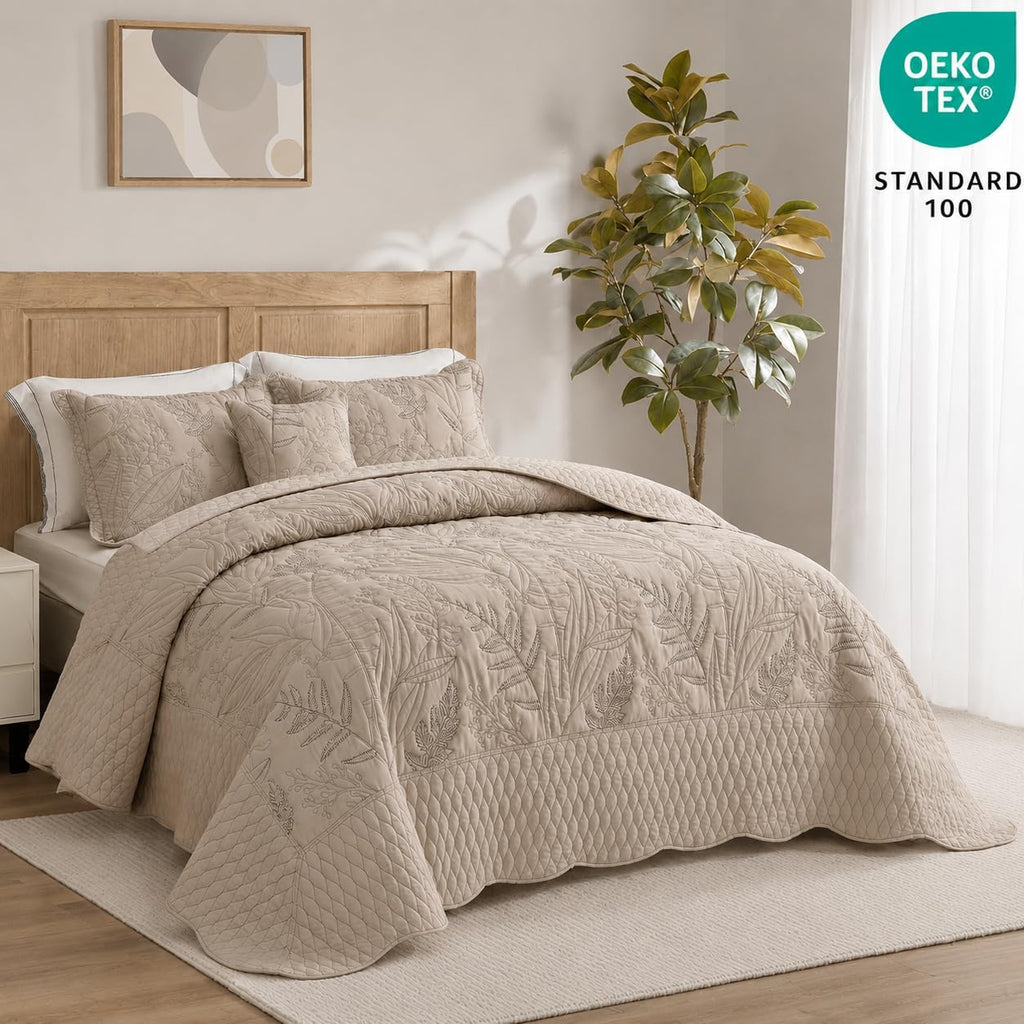 Botanical Oversized Bedspread - Leaves Pattern Stitching Quilt Set - Elegant & Fresh Style Bedding Coverlets