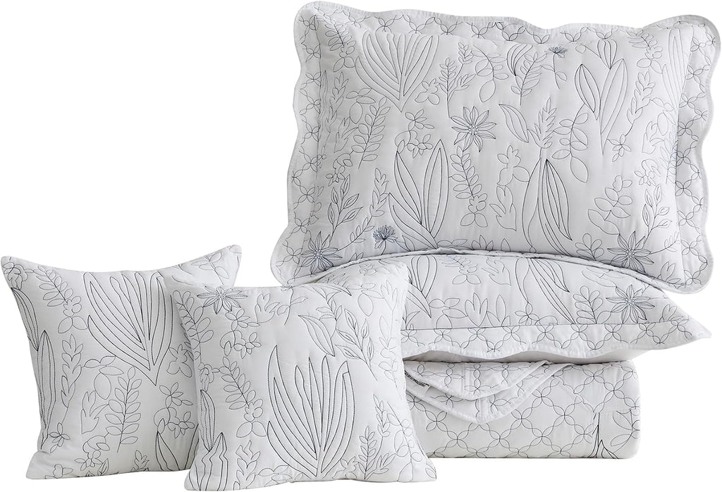 Botanical Oversized Bedspread King - Leaves Pattern Stitching Quilt Set - Elegant & Fresh Style Bedding Coverlets