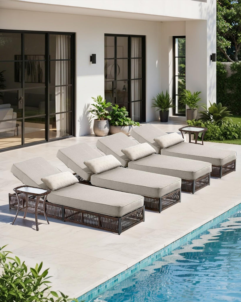 Luxury Outdoor Chaise Lounge Chairs of 4 with 5 Inch Thick Cushions and Side Table