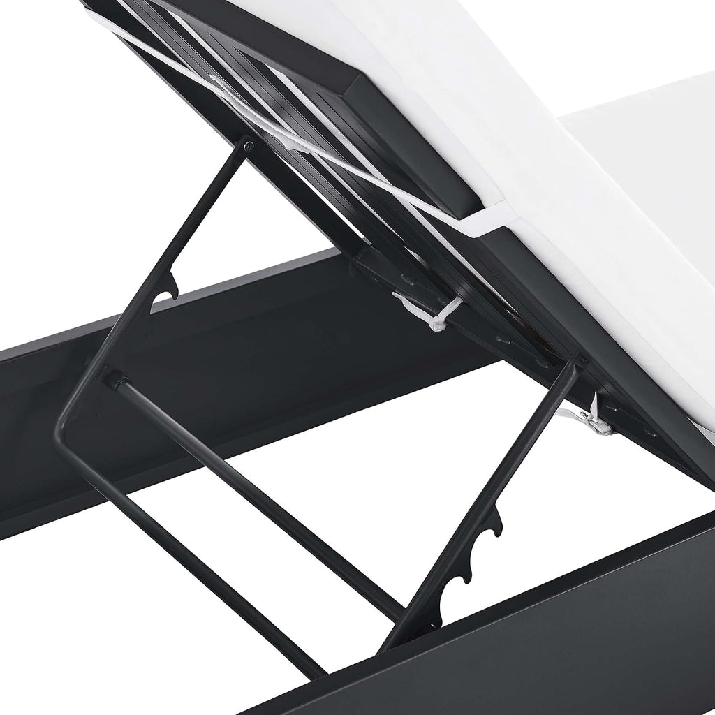 Aluminum Outdoor Chaise Lounge in Gray White with Weather-Resistant Cushions, Perfect Patio Sunbed or Recliner