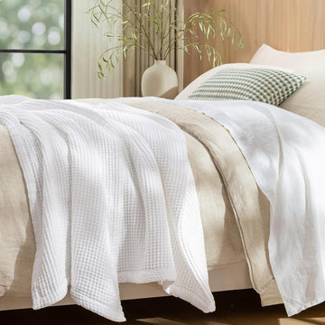 100% Cotton Waffle & Muslin Throw Blanket Large, Soft Breathable Luxury 400GSM Versatile Reversible Bedding, Great