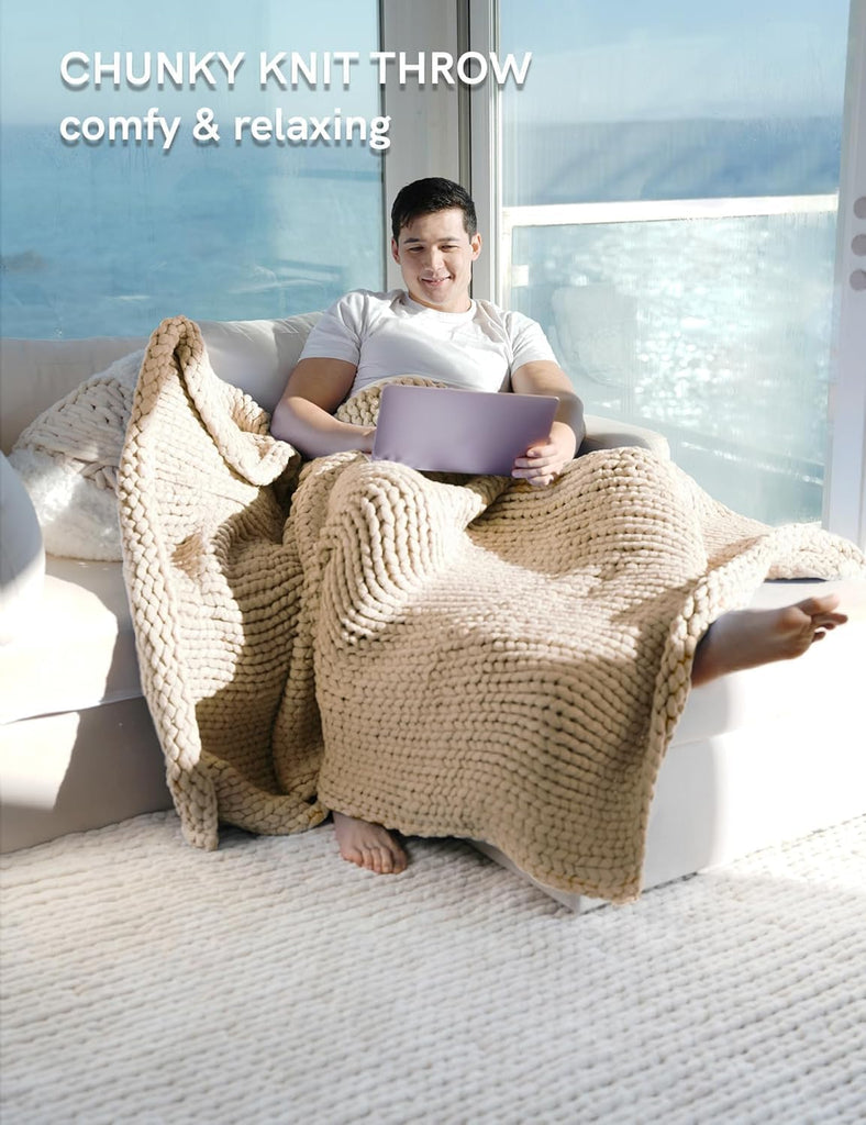 Chunky Throw Blanket, Medium-Weight, Hand Knitted, Skin Friendly, Ventilated and Breathable, Machine Washable, Home