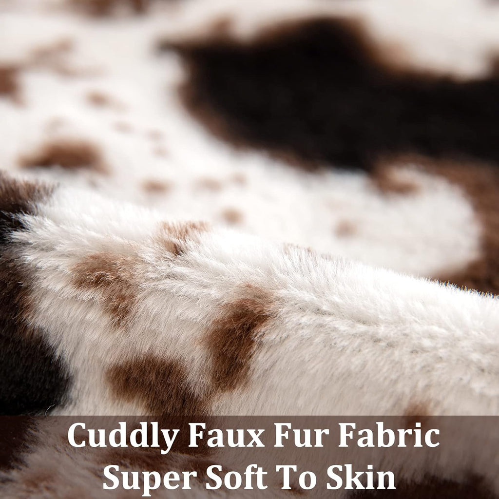 Pack of 2 Luxury Faux Fur Throw Pillow Covers Cowhide Decorative Soft Fluffy Plush Couch Throws Brindle Cushion Covers