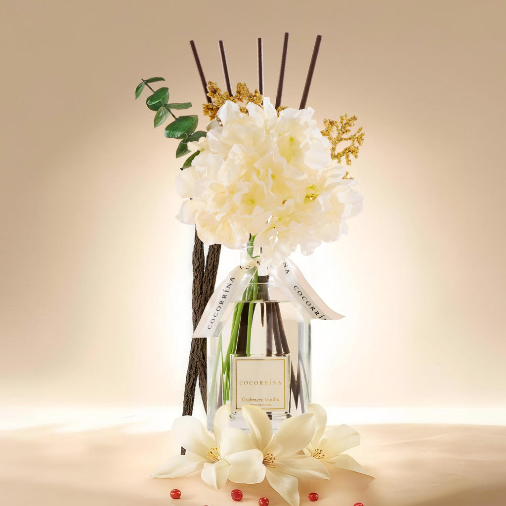 Reed Diffuser - Cashmere Vanilla 8.5 Fl.oz Flower Reed Diffuser with Sticks, Bedroom Bathroom Shelf Decor (Floral