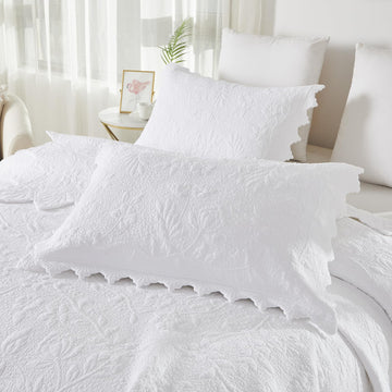 Quilted Pillow Shams Cotton Set of 2 White Standard Size Shabby Vintage Farmhouse Decorative Pillow Covers Full Queen
