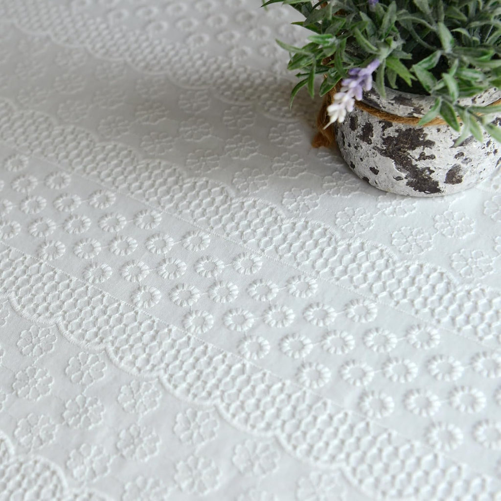 French White Cotton Tablecloth Ruffled Lace Embroidered Fabric Tablecloths Rustic Rectangular Washab