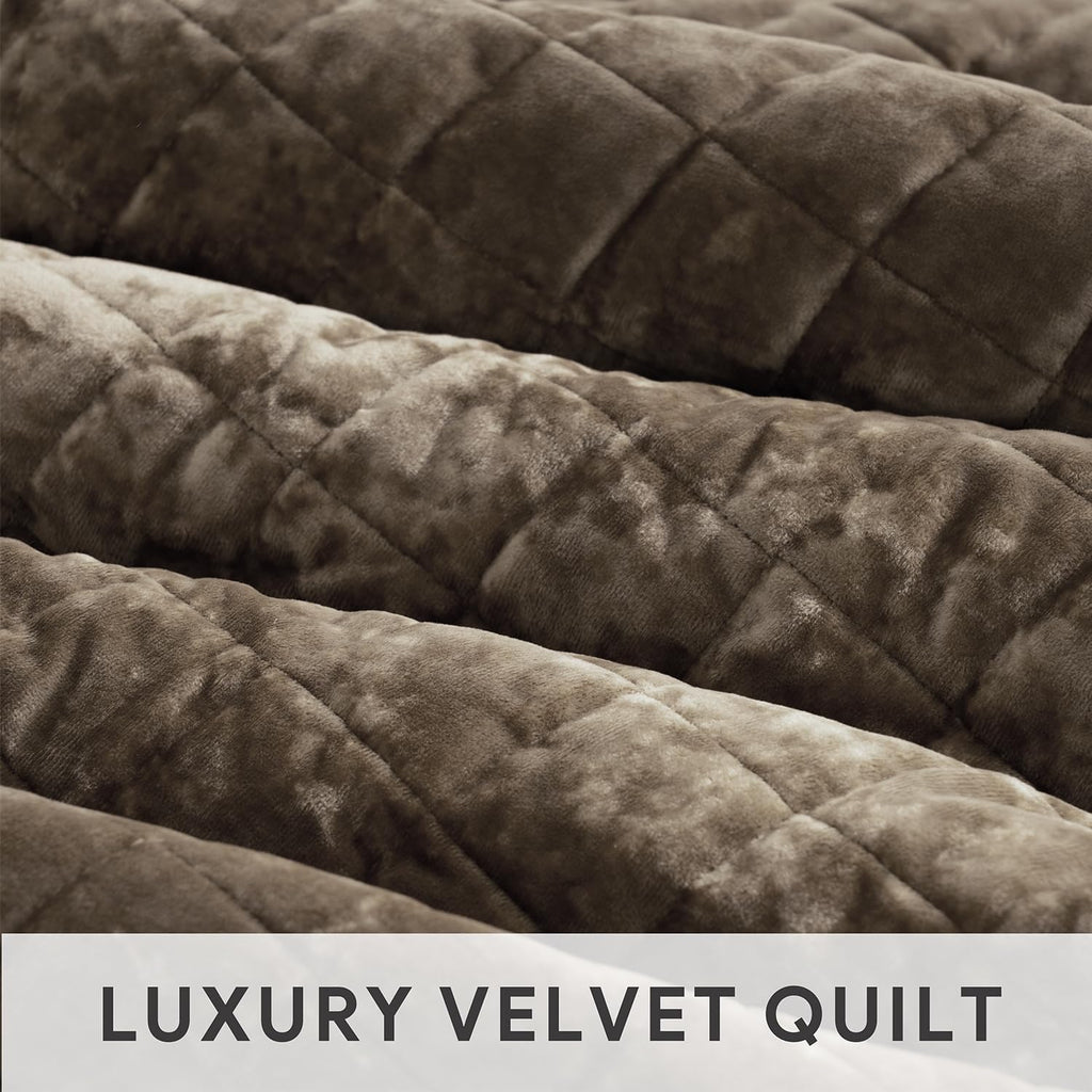 Luxury Velvet Quilt Set Bedding Sets, Ultra Soft Velvet Comforter Set, Lightweight Channel Box Stitch Oversized