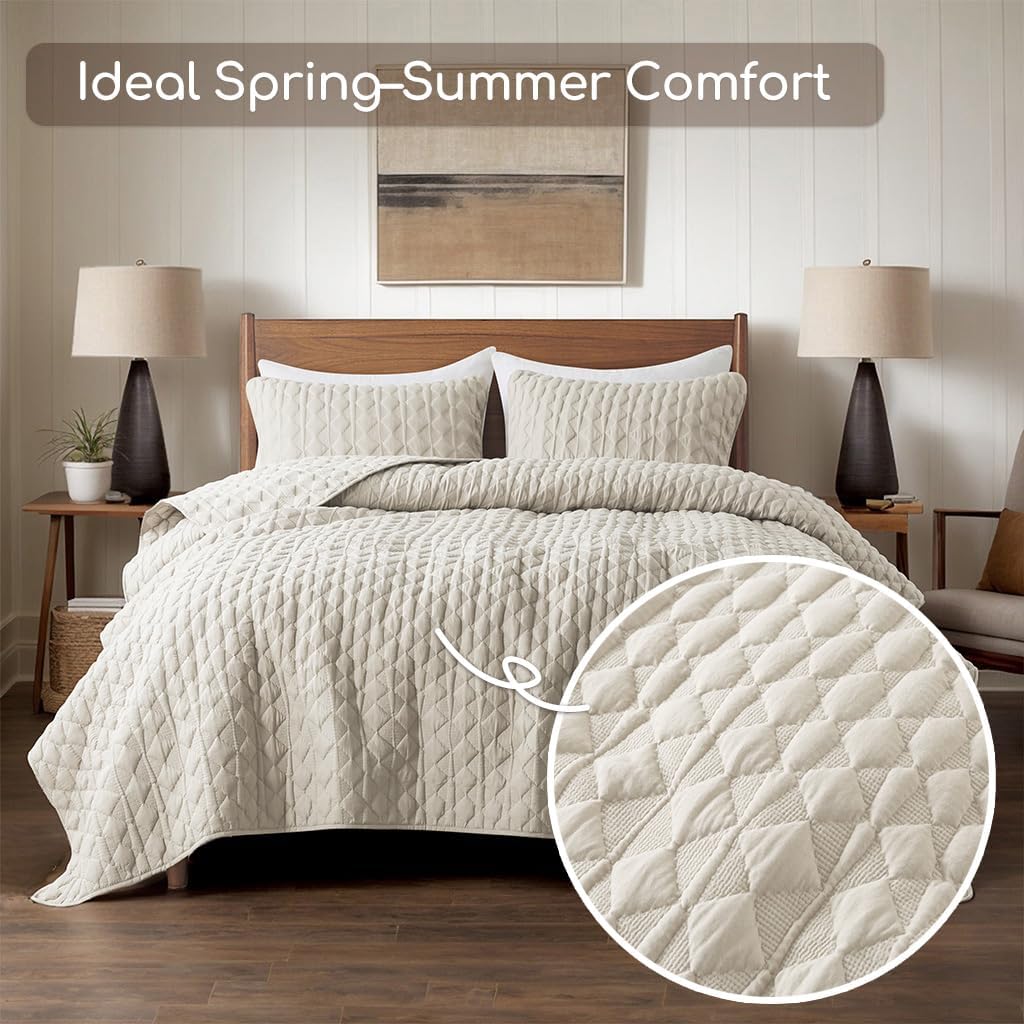 Light Beige Quilt Bedding Set with 2 Pillow Shams, Lightweight Soft Bedspread Coverlet, Thin Comforter Bed Cover