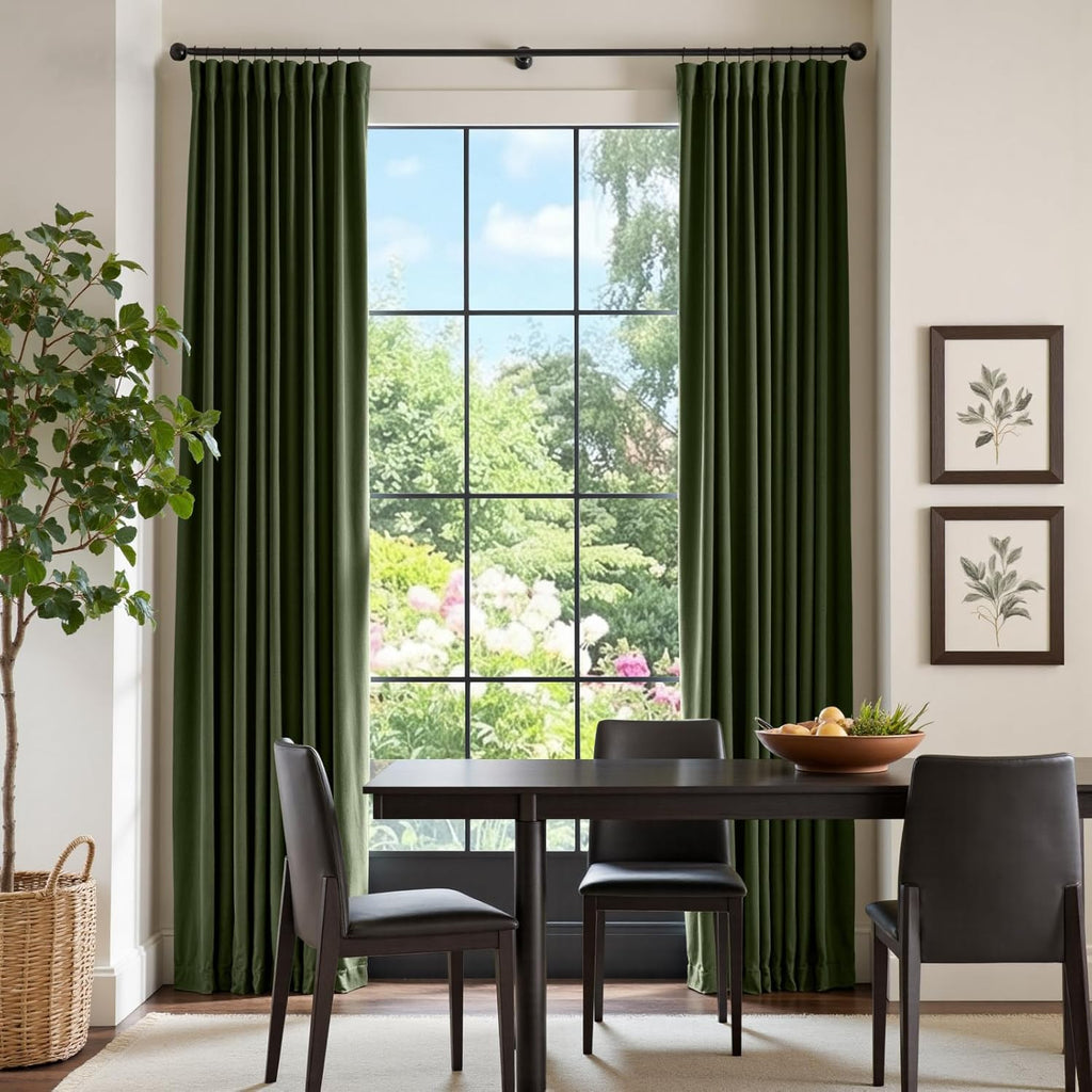 Velvet Blackout Curtains Thermal Insulated Curtains Room Window Drapes Super Soft Luxury Curtains for Living Room