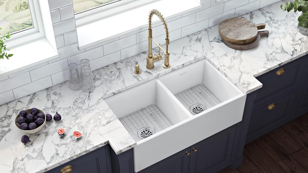 33-inch Fireclay Farmhouse Apron-Front Kitchen Sink Double Bowl - White - RVL2311WH