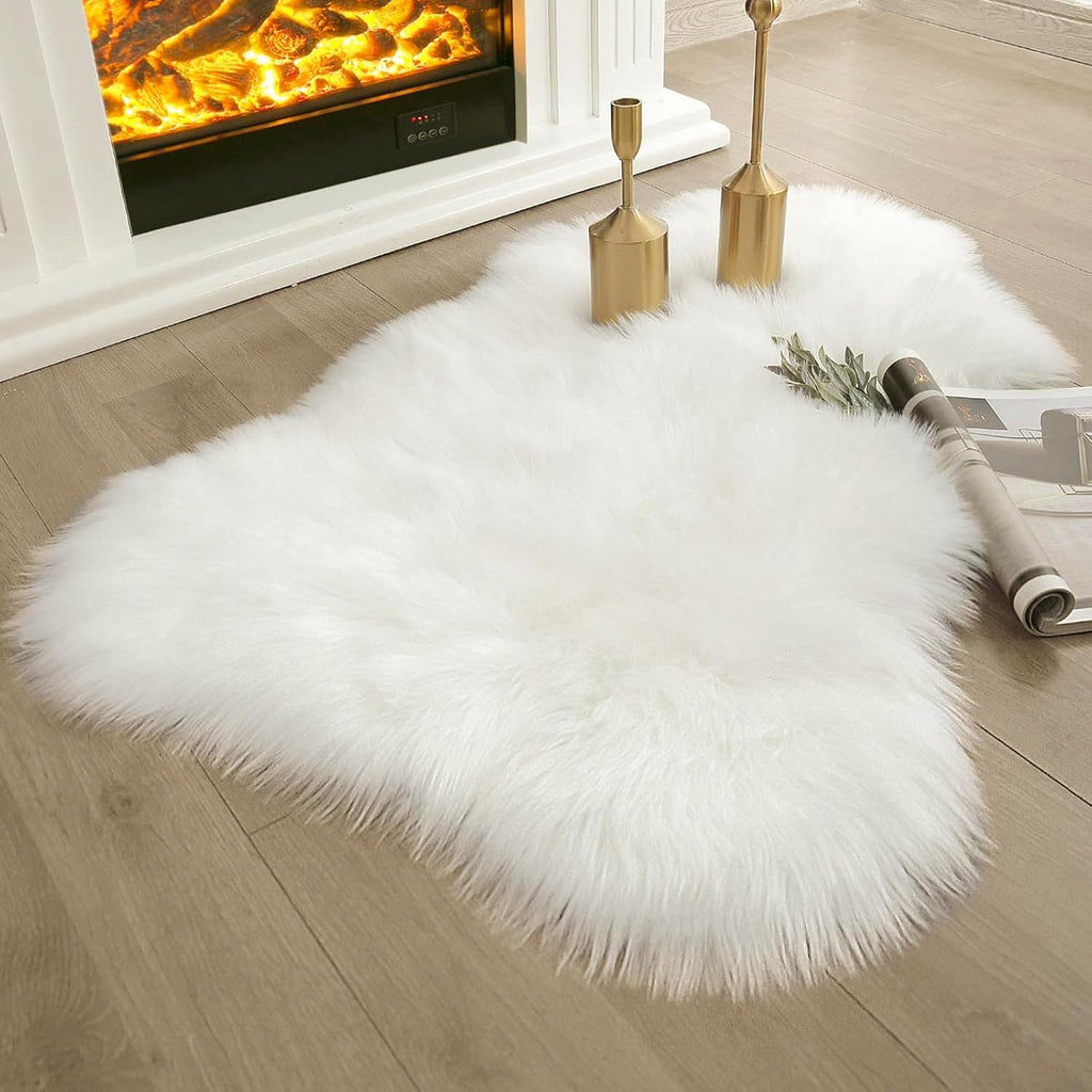Faux Fur Rug, Fluffy White Small Sheepskin Rug, Ultra Soft Ft Mat, Machine Washable Shag Mats, Nursery