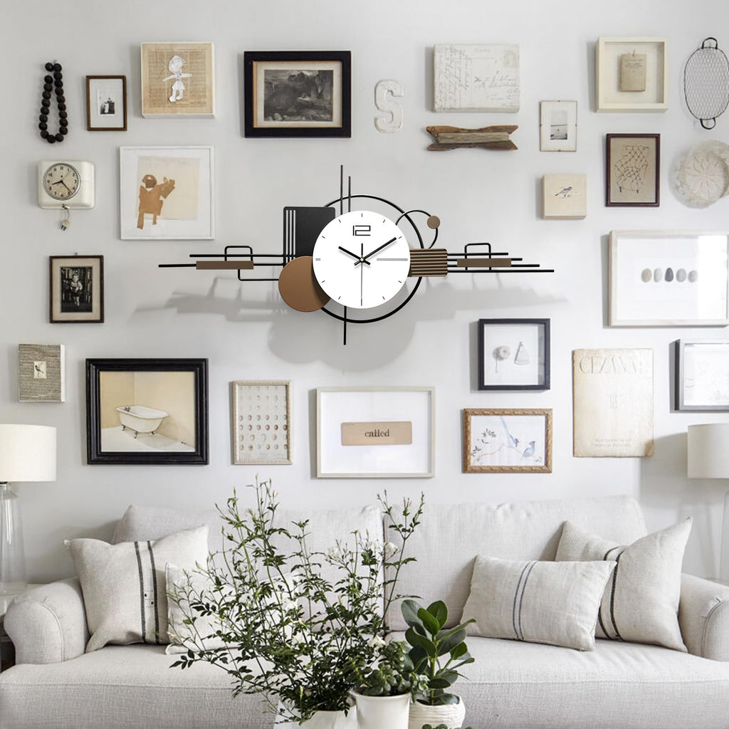 Modern Wall Clock, Large Decorative Wall Clock, Creative Silent Clock Battery Operated Metal Wall Art