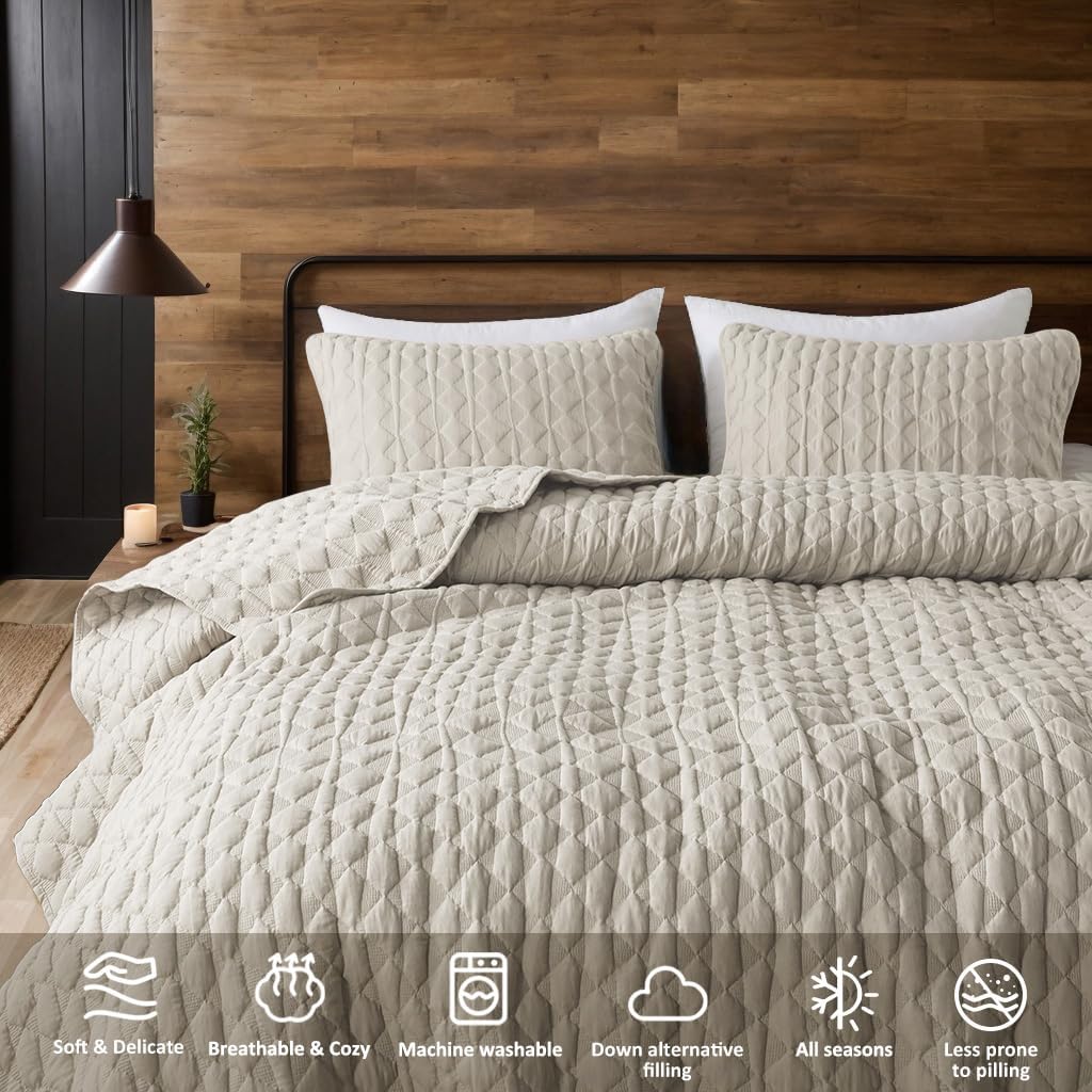 Light Beige Quilt Bedding Set with 2 Pillow Shams, Lightweight Soft Bedspread Coverlet, Thin Comforter Bed Cover