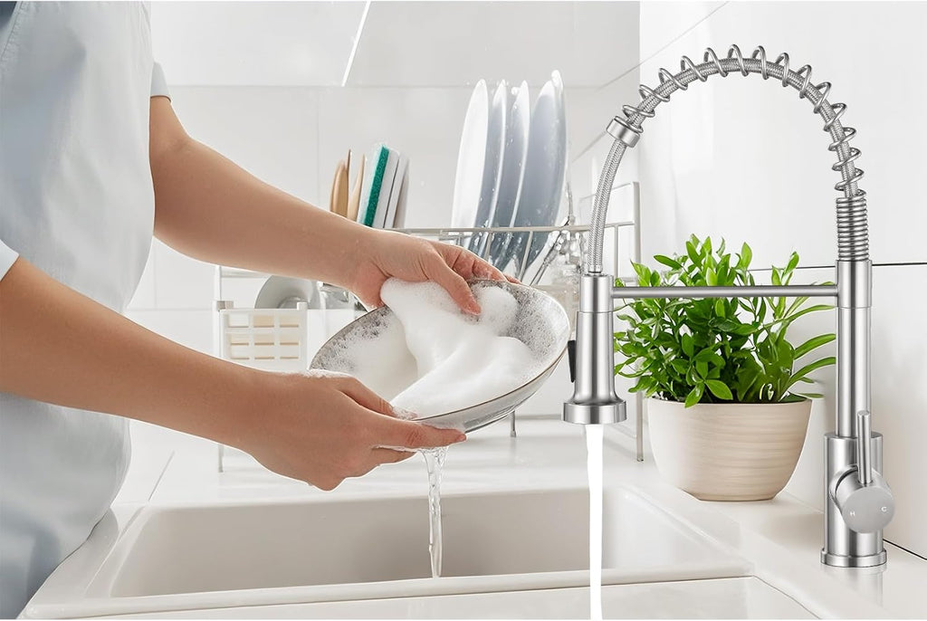 Kitchen Faucet with Pull Down Sprayer,Commercial Single Handle Stainless Steel Kitchen Faucets with Deck Plate (Brush