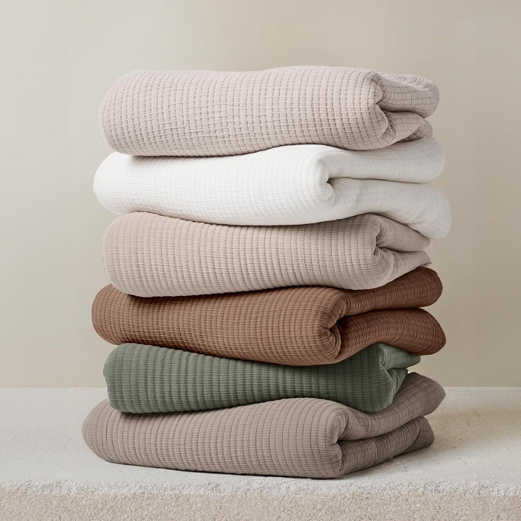 Cotton Gauze King Bedspread, Ultra Soft Prewashed Pick Stitch Matelassé Coverlet, Lightweight Textured Oversized King