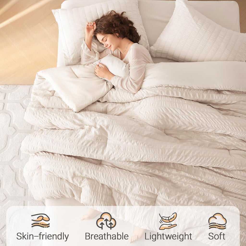 7 Pieces Comforter Set, Seersucker Bed in a Bag, All Season Luxury Bedding Set with Comforter, Flat Sheet