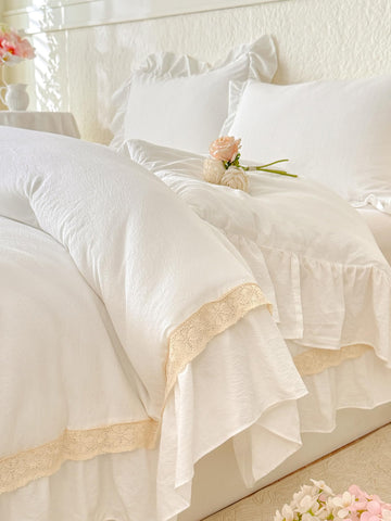 Ruffle Comforter Set 3 Piece - White Boho Farmhouse Bedding with Lace Trim & Pintuck Details (80"x90")