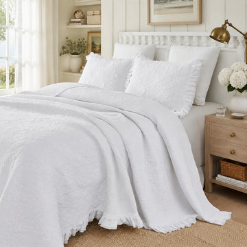 White Quilt Set Cotton Paisley Stitched Matelasse Coverlet