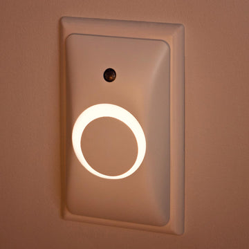 GlowGuard Childproof Outlet Covers & Night Light (1-Pack) | Secure & Tamper Resistant | Childproof, Babyproof