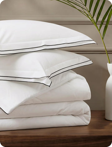 PureWoven 100% Cotton Percale Duvet Cover Queen, Leaf Edge, White